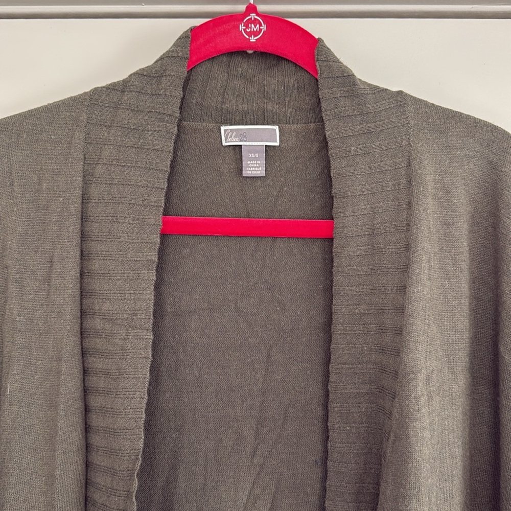 Chelsea28 Cardigan - Picture 2 of 2